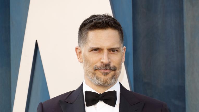  Секссимволът с сензитивно сърце: Любопитни обстоятелства за Джо Манганиело (СНИМКИ) 