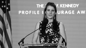 Журналистката Татяна Шлосберг внучка на покойния президент на САЩ Джон