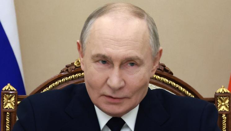 путин - Путин в новогодишното послание: Вярвам във вас и нашата победа!