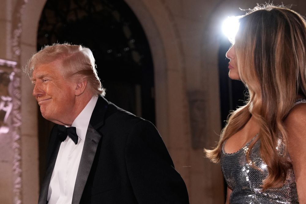 Доналд Тръмп и Мелания Тръмп отпразнуваха Нова година