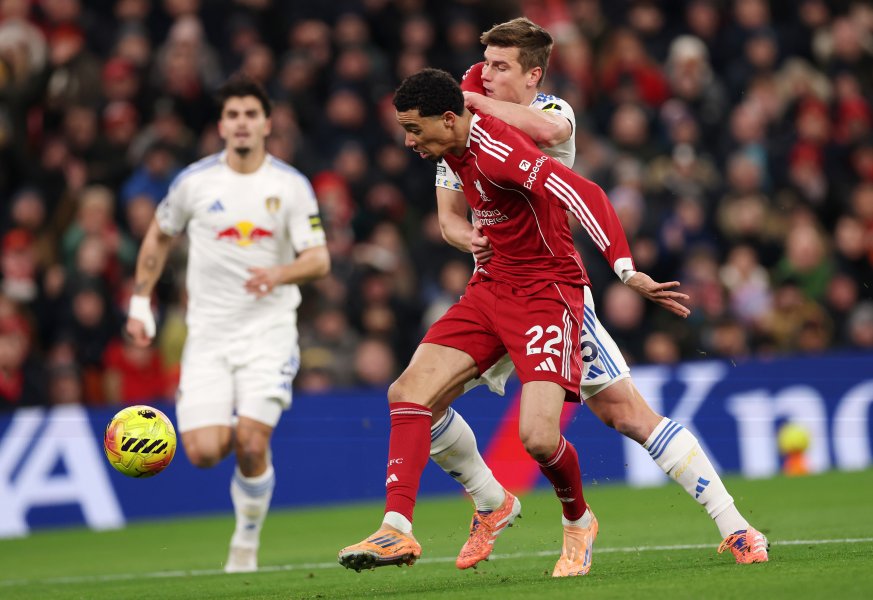 ливърпул лийдс1