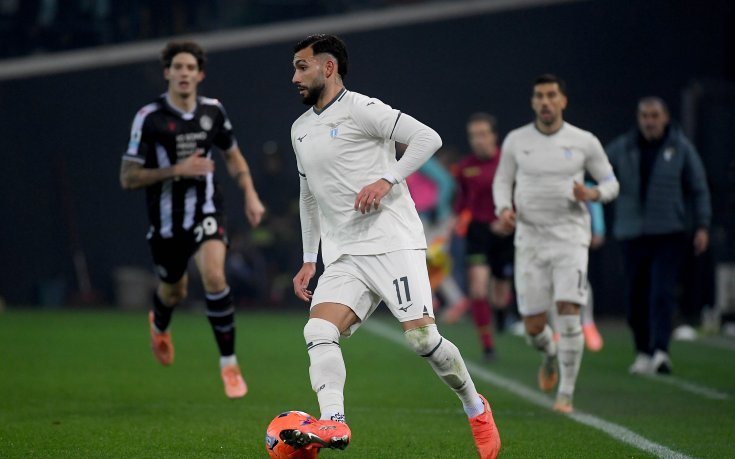 Уест Хем уреди нападател на Лацио