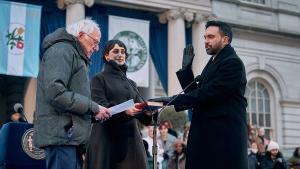 Кметът на Ню Йорк Зохран Мамдани и съпругата му при