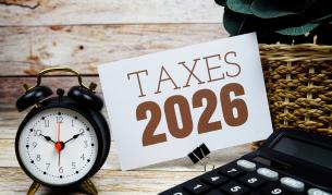 Как да спестите от данъка за колата или имота 