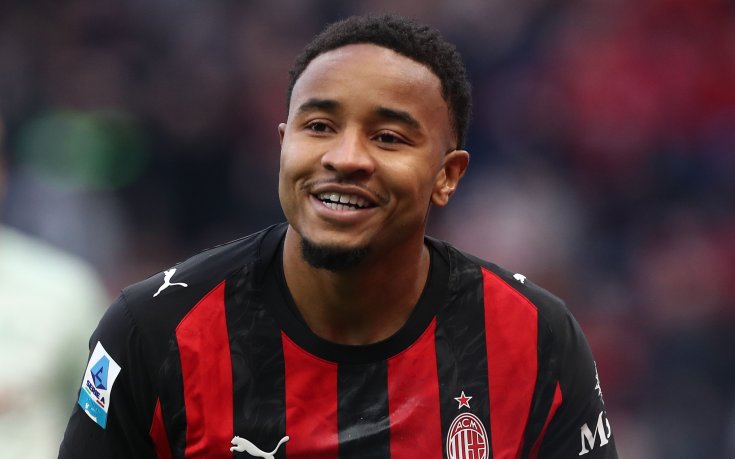 Милан отказа оферта от Фенербахче за Нкунку, но турският гранд готов да вдигне мизата