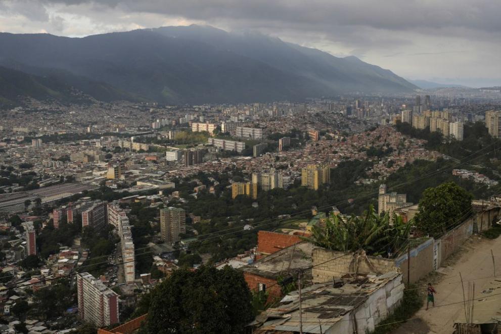 Грохот се чува в столицата на Венецуела - Каракас, предаде