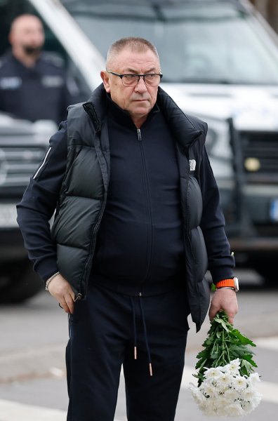 Поклонение пред Димитър Пенев1