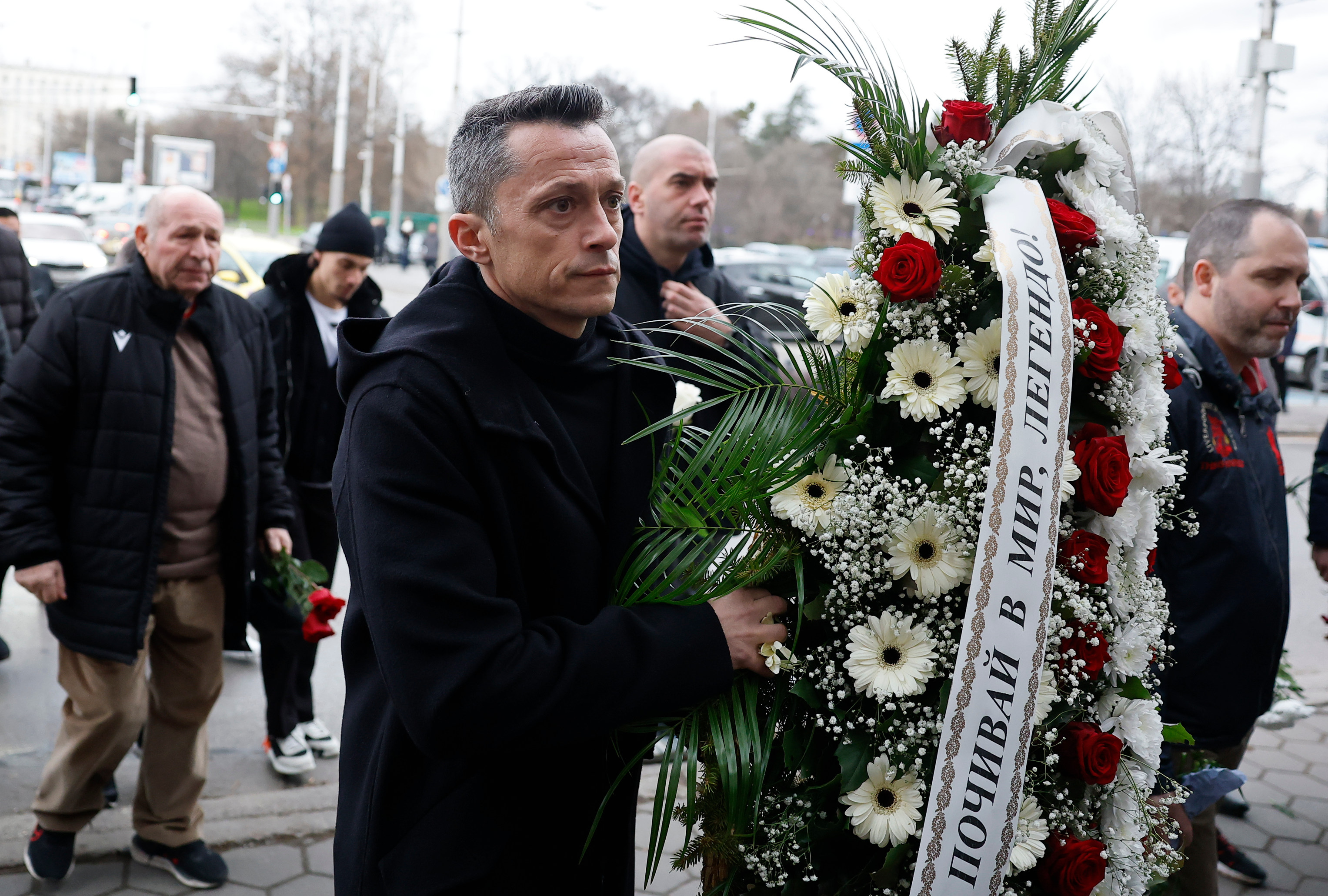 Поклонение пред Димитър Пенев