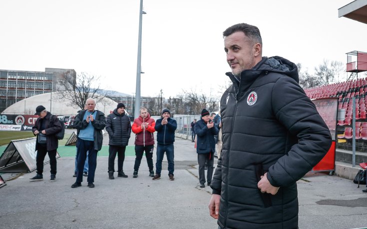 Локомотив София пробва френски халф