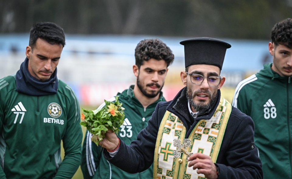 Ясен Петров1