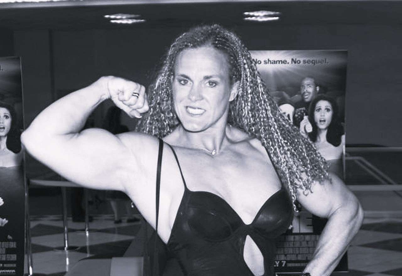 Почина бодибилдърката Джейн Трка, която изигра госпожица Ман в „Страшен филм"