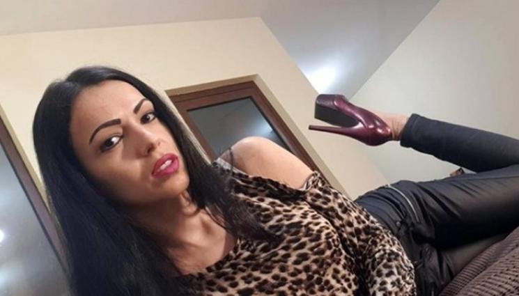 мис тигрова - Мис Тигрова стана майка! (СНИМКА)