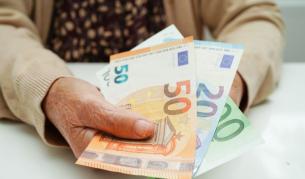 Средната пенсия мина 1000 лева 