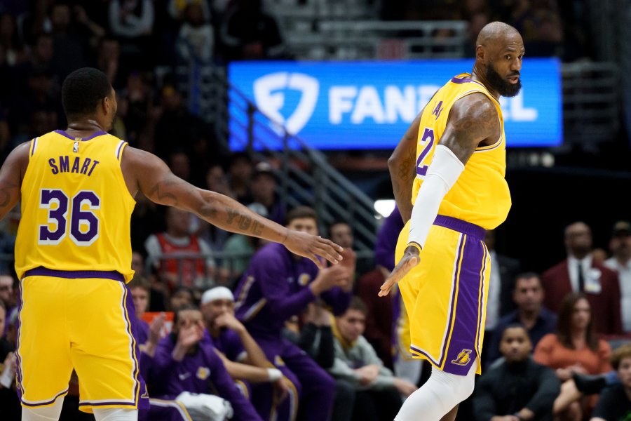 Ню Орлиънс Пеликанс Лос Анджелис Лейкърс1