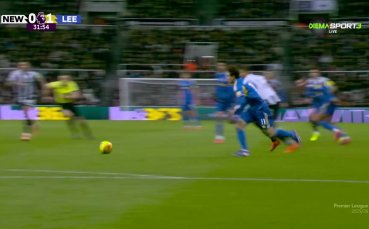 Брендън Аарънсън изведе Лийдс напред срещу Нюкасъл