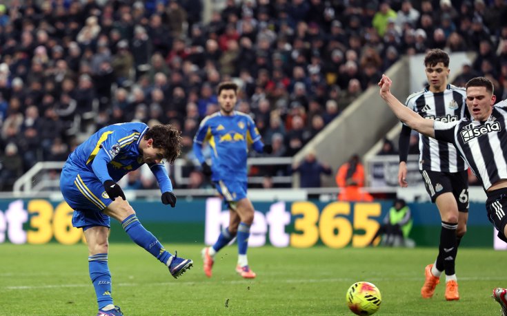 НА ЖИВО: Нюкасъл 3:3 Лийдс, Илия Груев с асистенция