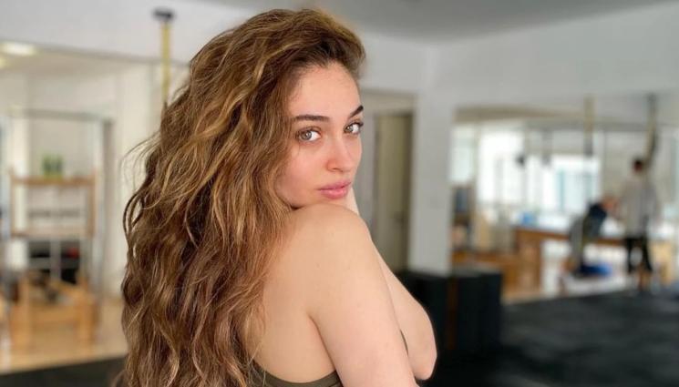 Джемре Байсел - Фенове на Джемре Байсел преминаха границата!