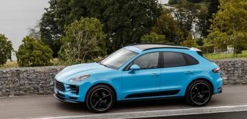 <p>Porsche Macan S</p>