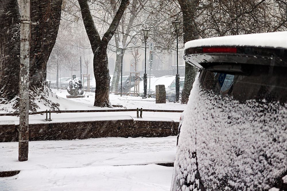 Зимата се завърна с пълна сила в цялата страна