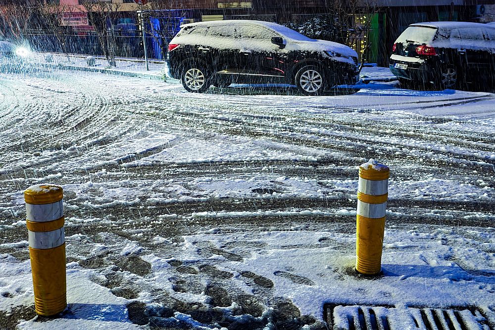 Зимата се завърна с пълна сила в цялата страна