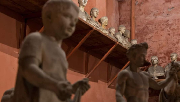 торлония - Призраците на Торлония: Принцове от мрамор разказват за Римската империя!