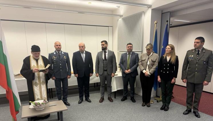 в - ПО СЛУЧАЙ ПРАЗНИКА: Богоявленски водосвет и в Брюксел