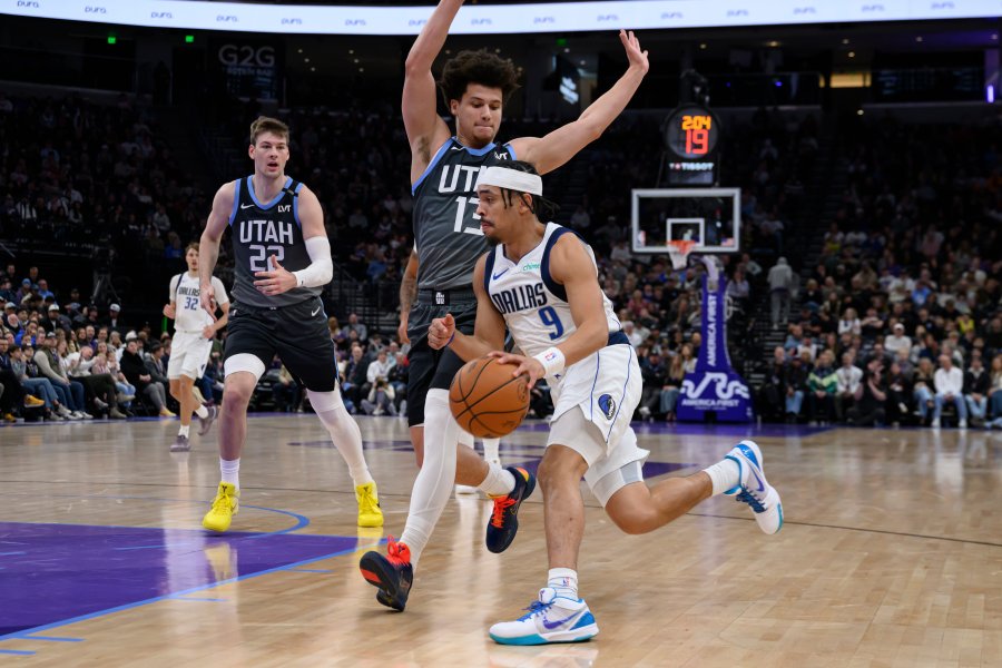 Юта Джаз Далас Маверикс1