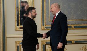 Великобритания отпуска £200 млн. за подготовка на войски в Украйна