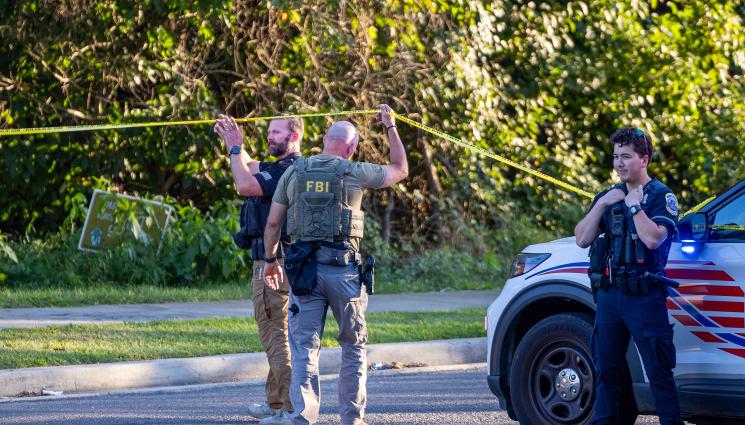 ФБР - КАСАПНИЦА В МИСИСИПИ: Луд уби шестима души на три различни места за една нощ!
