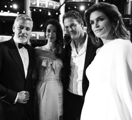 Някога двойните срещи били просто забавни вечери с вечния ерген