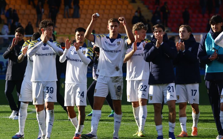 Парма надви Лече като гост в Серия А