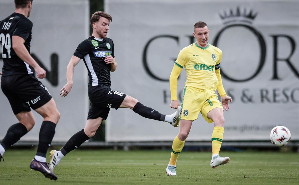 Лудогорец Пакш1