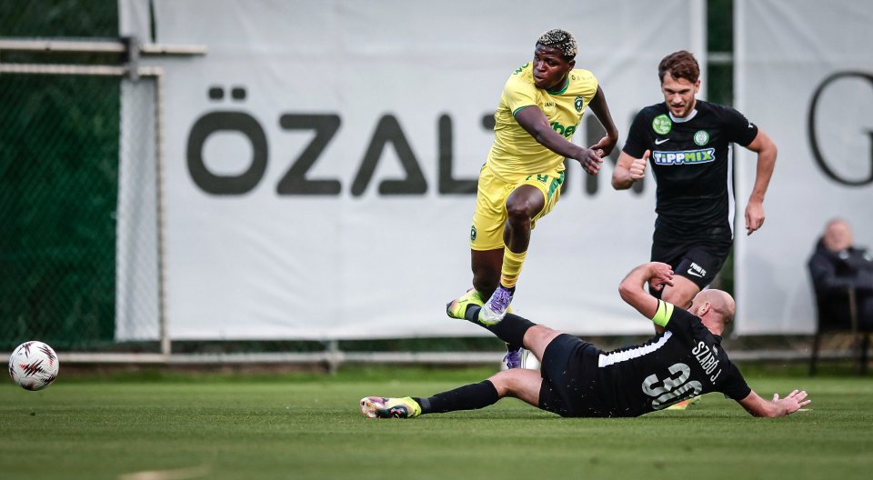 Лудогорец Пакш1