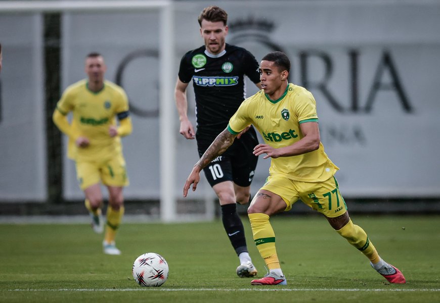 Лудогорец Пакш1