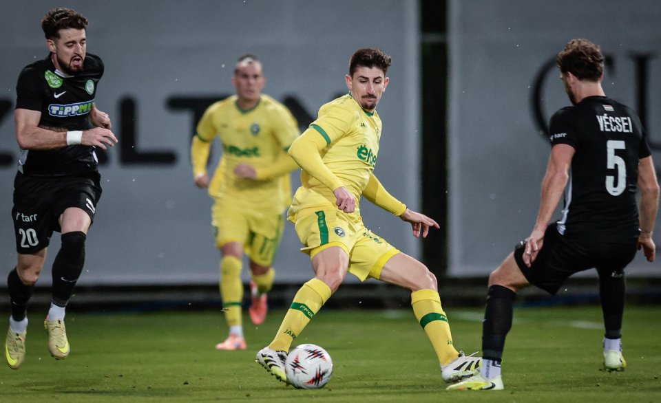 Лудогорец Пакш1