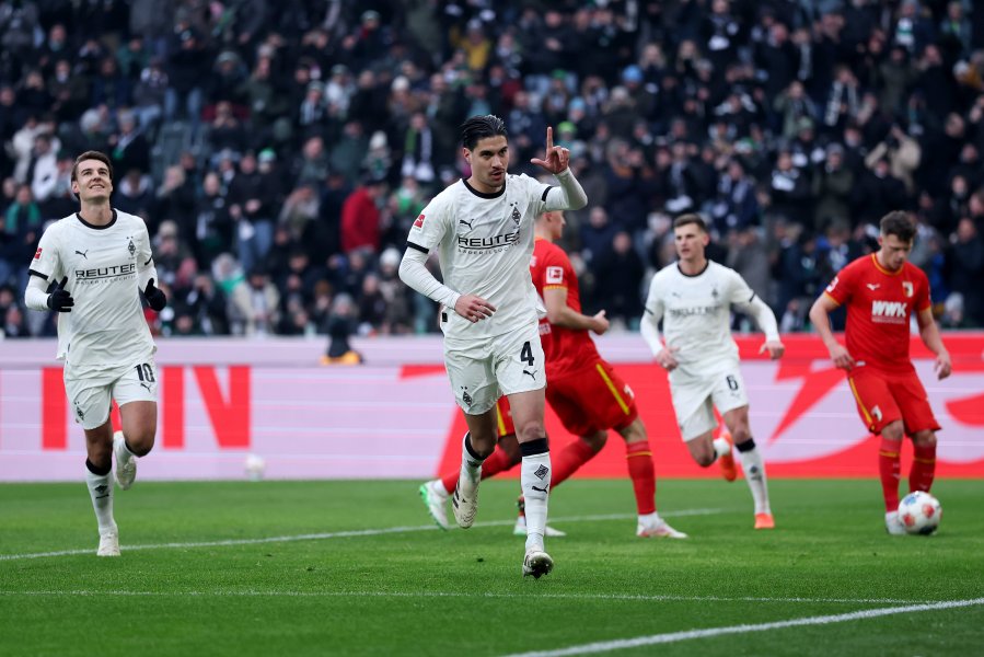 Борусия Мьонхенгладбах Аугсбург1