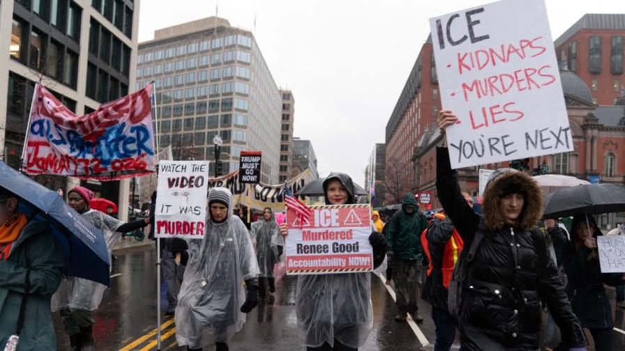 Изпращат още стотици полицаи в Минесота след протестите