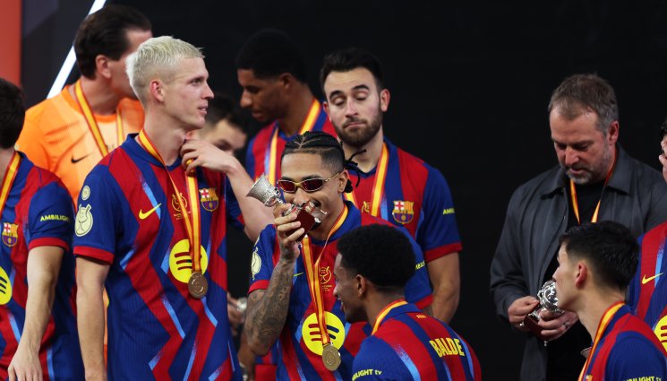 Барселона Реал - Суперкупата е за Барселона!