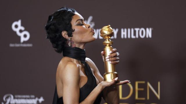 Нощта на звездите: Кои са големите победители на наградите „Златен глобус“ (ВИДЕО/СНИМКИ)