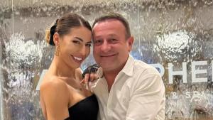 Димитър Рачков с голяма крачка: Предложи брак на Виктория (ВИДЕО) 