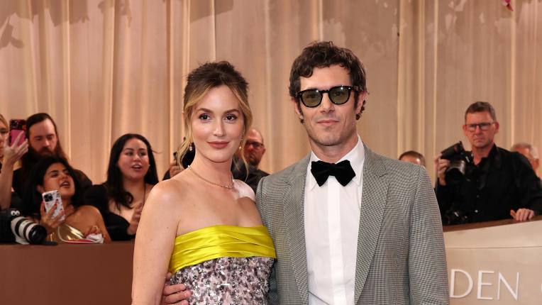 Любов на червения килим: Най-красивите звездни двойки на „Златните глобуси“ 2026 (СНИМКИ)