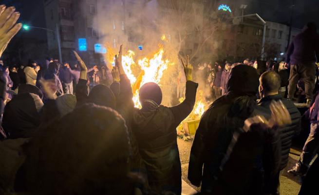 Тревожната причина, поради която Иран е спрял избиването на протестиращи