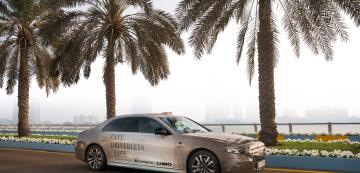 <p>Mercedes-Benz и Momenta се обединяват с доставчика на решения за мобилност Lumo за превръщане на S‑Class в роботакси</p>