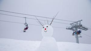 снежен човек ски писта