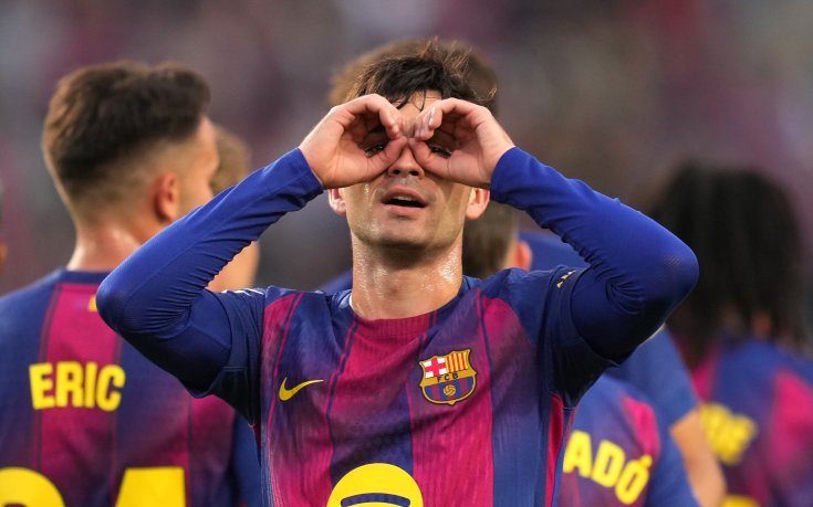 Защо Педри бие дузпи на баща си след всеки трофей и за кого е жестът с очилата