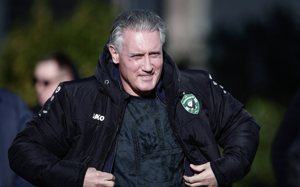 Домусчиев обяви фаворитите за титлата, похвали Папазки и заяви: efbet Лига трябва да е с 12 отбора