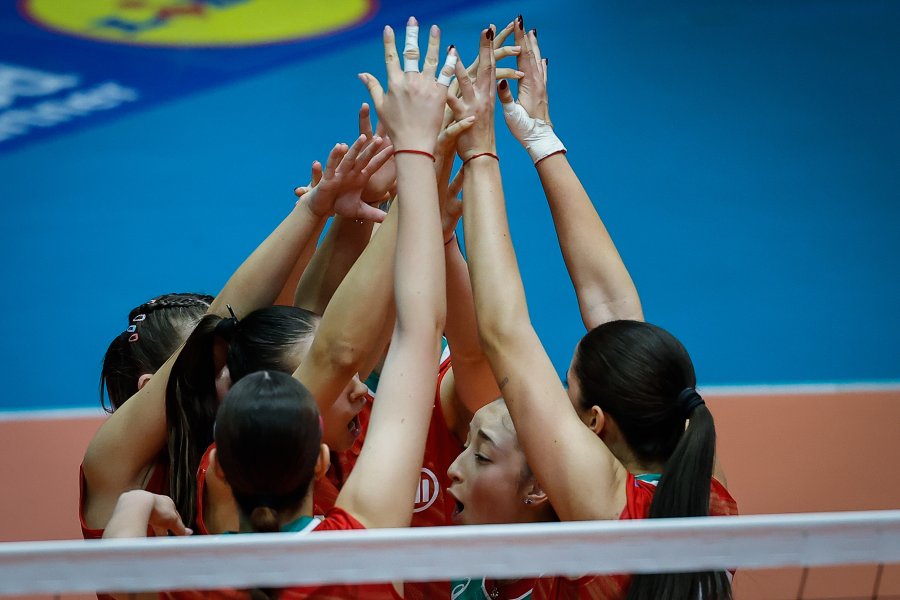 България U18 Черна гора U181