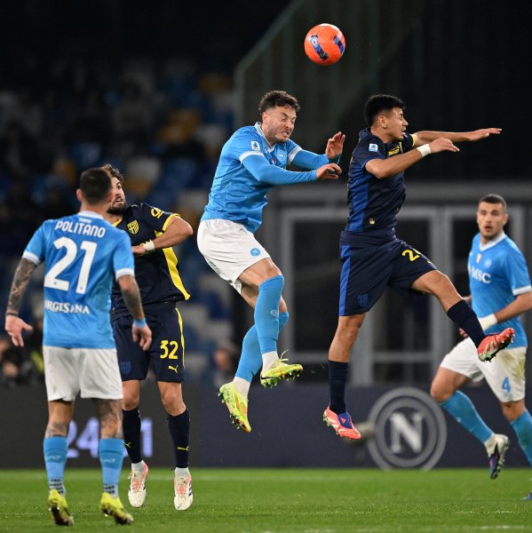 Наполи Парма1