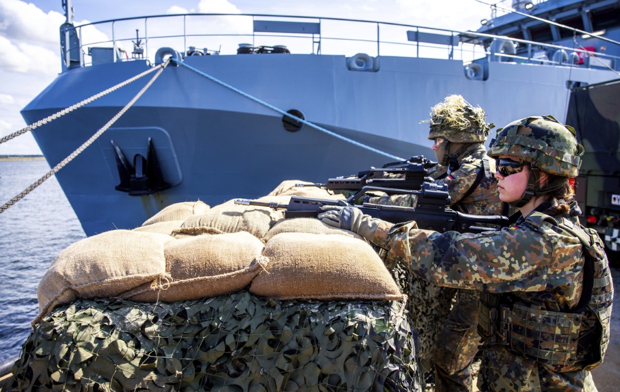 Германия и Франция пращат войници в Гренландия