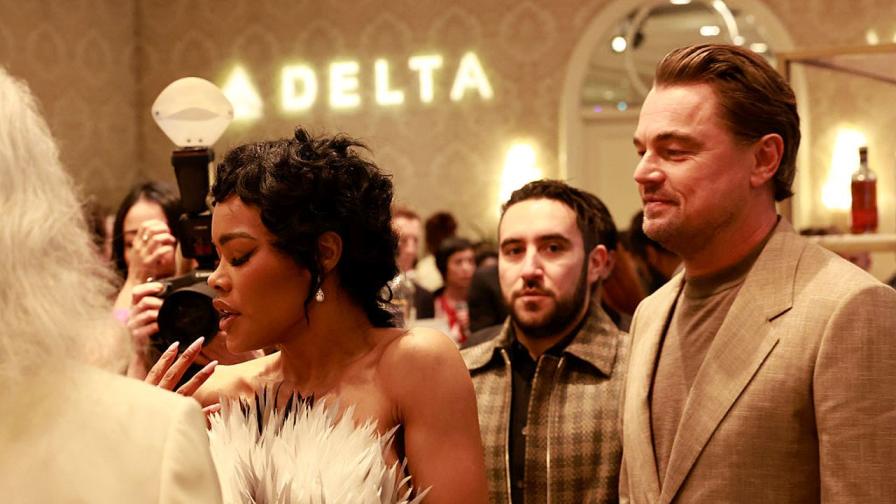 Ето с кого всъщност говори Леонардо ди Каприо във видеото за K-pop от „Златен глобус“